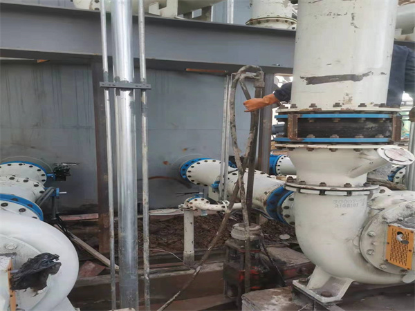 科尔沁右翼中设备基础沉降下沉注浆加固增加荷载